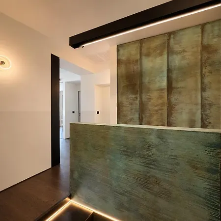 Chroma Design Roma